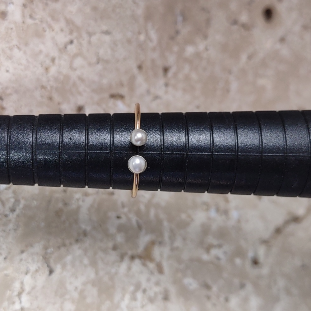 "Mod" Double Pearl Ring - Picture 4 of 5